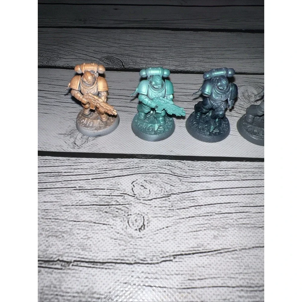 6 Warhammer 40K Space Marines Intercessor Squad Random
